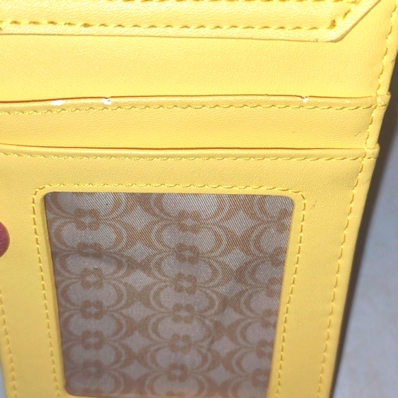 Yellow Lemon Cellphone Crossbody - Picture 9 of 11